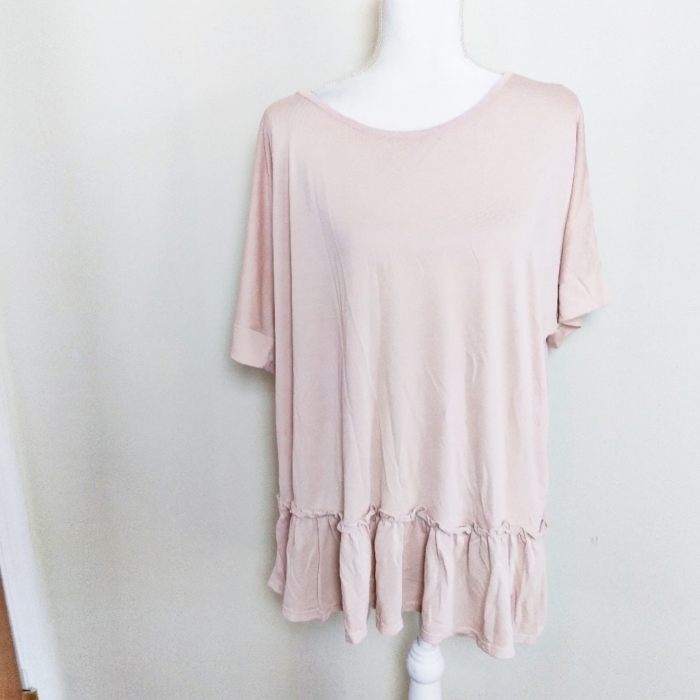 Andrée by Unit Pale Pink Peplum Dolman Blouse